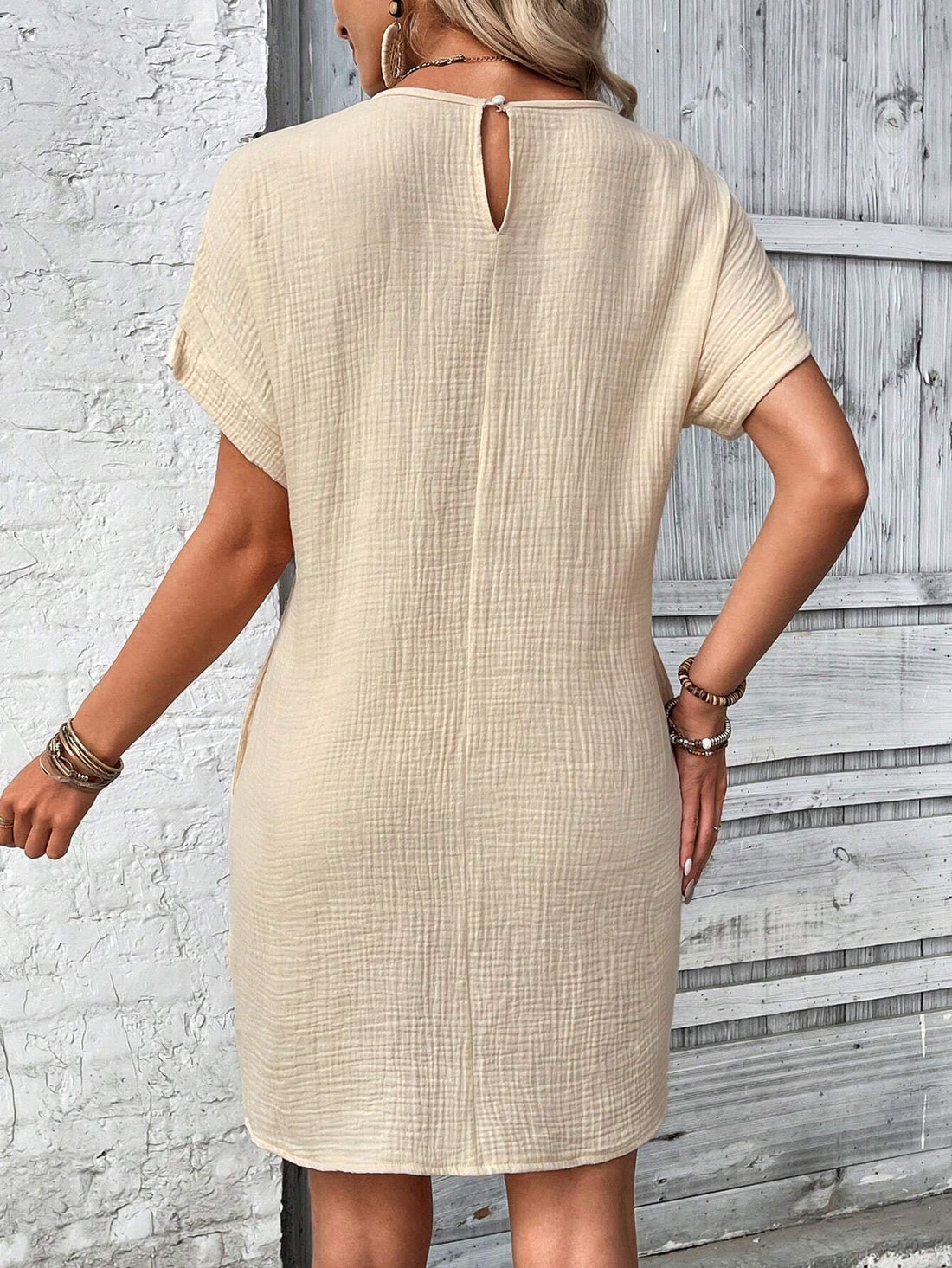 Frenchy Solid Color round Neck Loose Fit Casual Dress with Texture